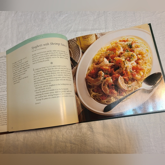 Pasta Cookbook - Picture 2 of 3
